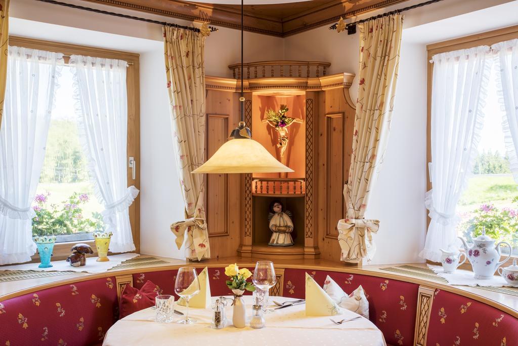 Gasthaus Zum Kreuz Sankt Märgen Εξωτερικό φωτογραφία